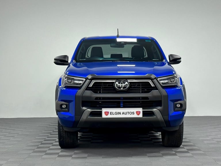 2021 (71) Toyota Hilux Invincible X Pickup Double Cab 2.8 D-4D Auto ( 204 bhp )
