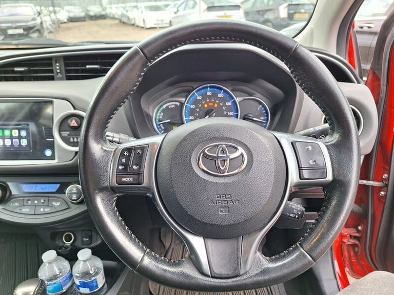 2016 Toyota Yaris 1.5 Hybrid Icon 5dr CVT HATCHBACK PETROL/ELECTRIC Automatic