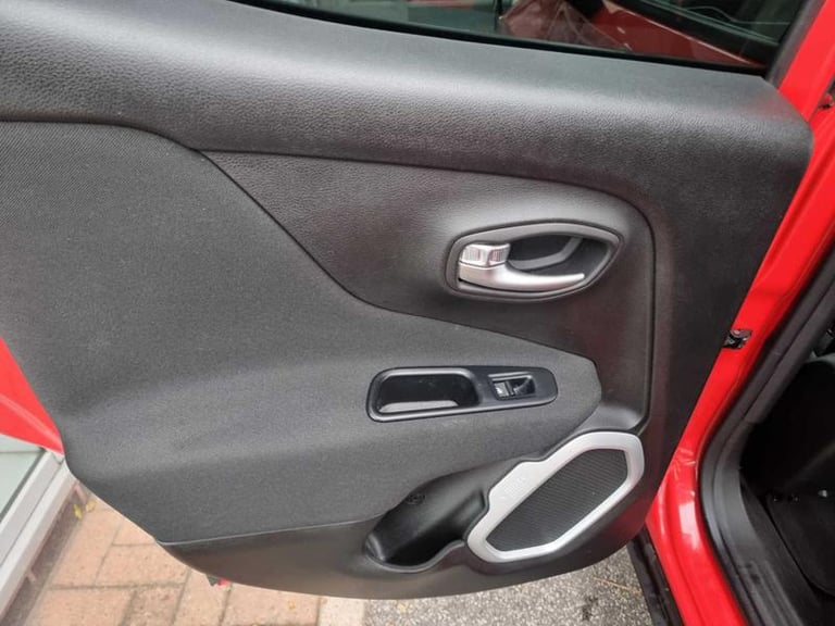 2016 Jeep Renegade 1.4 Multiair Longitude 5dr Manual SUV Petrol Manual