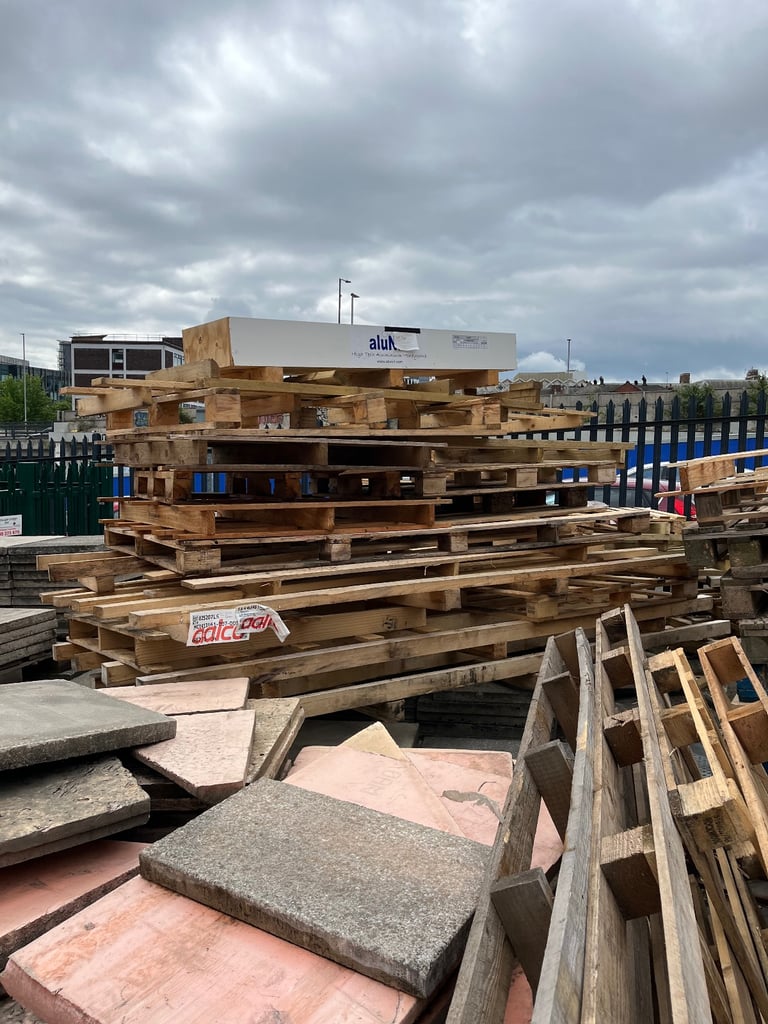 PALLETS! Collect or Delivery available within 5 mile radius 
