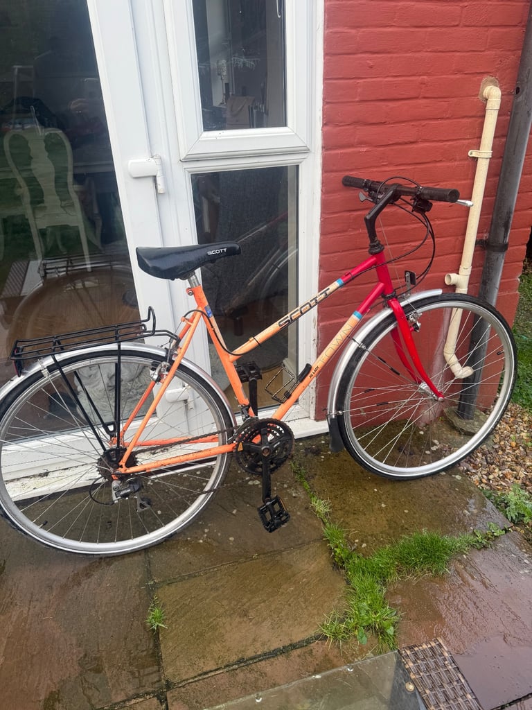Scott Ladies Bicycle - Delivery Available 