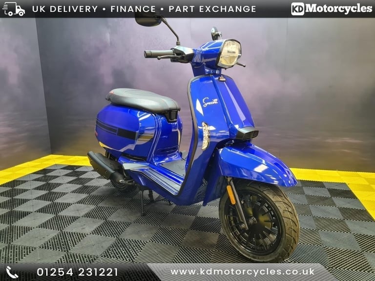 image for Lambretta V 50 2025 Learner Legal 50cc Retro Scooter
