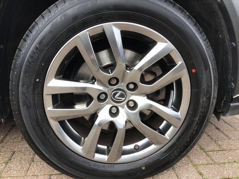 2020 Lexus NX 2.5 300h Premium SUV 5dr Petrol Hybrid E-CVT 4WD Euro 6 (s/s) (197 ps) ESTATE Petro...
