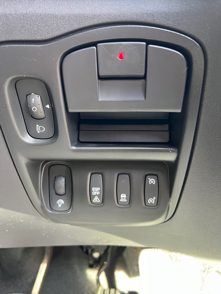 2011 Renault Grand Espace 2.0 dCi Dynamique TomTom 5dr Auto MPV Diesel Automatic