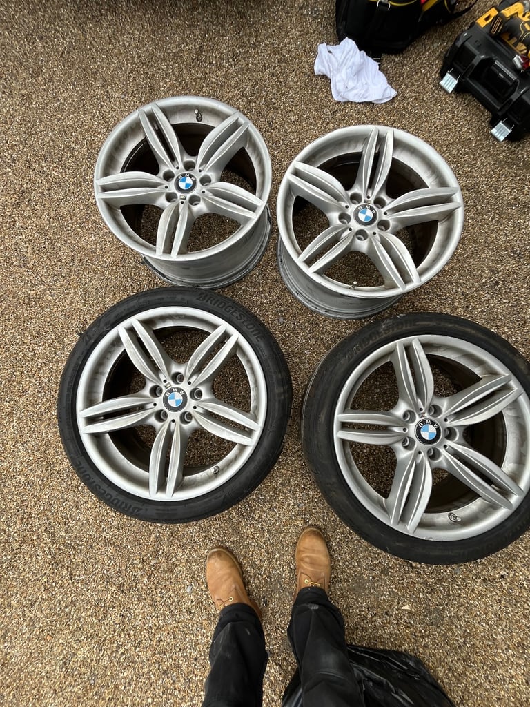 🛞 Genuine BMW 19” M Sport Alloy Wheels – Staggered Set with 2x Bridgestone Run Flat Tyres 🛞