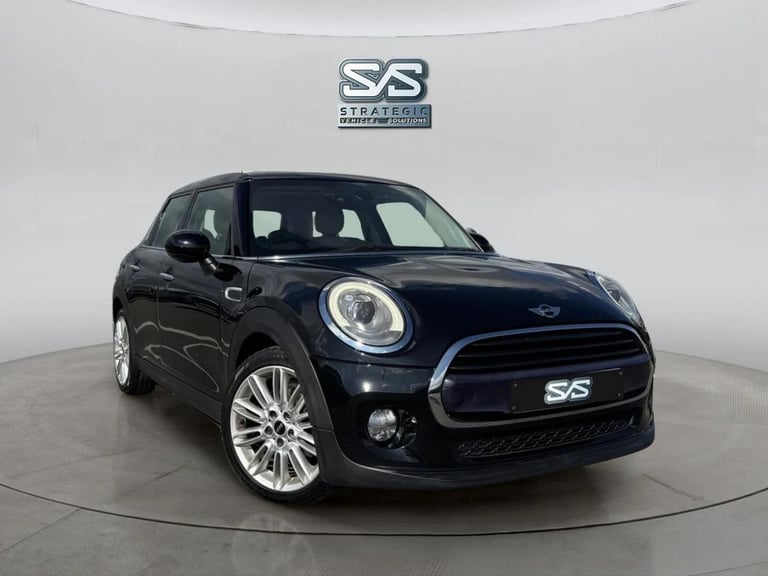 image for 2016 MINI Hatch 1.5 Cooper Hatchback 5dr Petrol Manual Euro 6 (s/s) (136 ps) Hatchback Petrol Manual