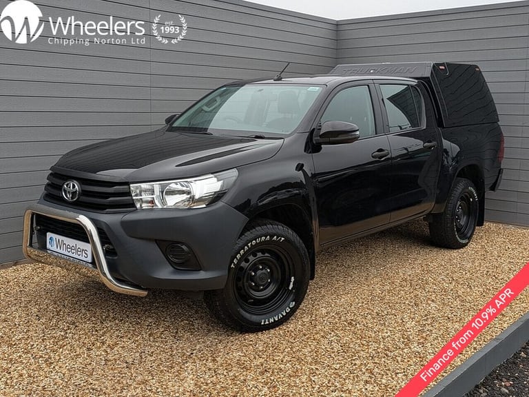  Toyota Hilux D-4D Active Pickup Diesel Manual