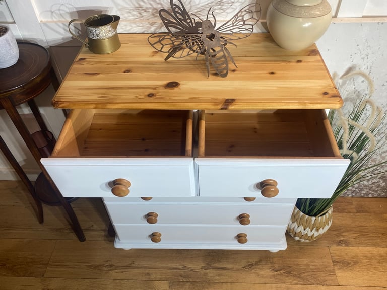 Solid pine chest of drawers