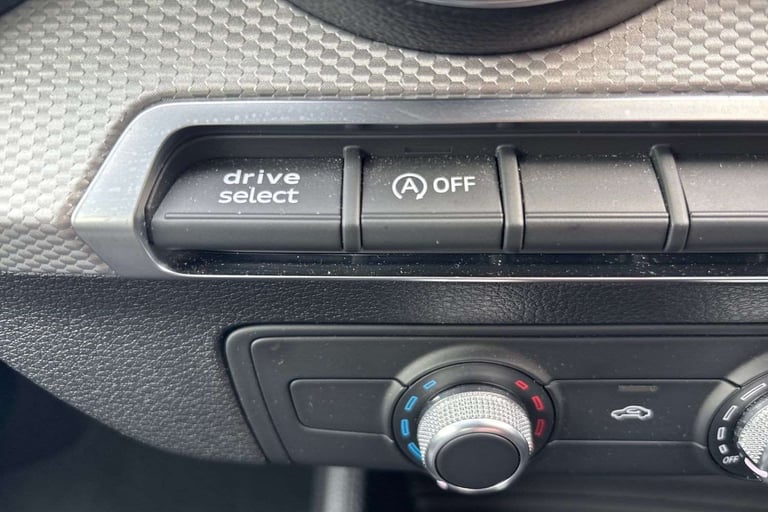 2022 Audi Q2 35 TFSI Sport 5dr ESTATE PETROL Manual