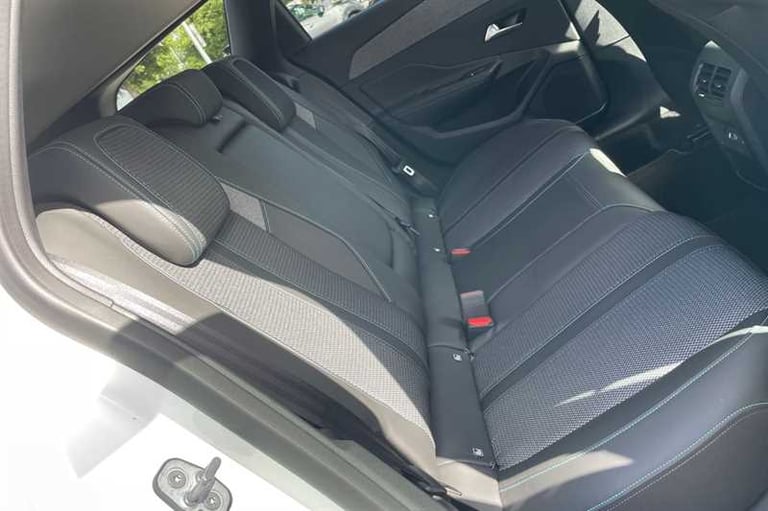 2022 Peugeot 308 1.2 PureTech Allure Premium 5dr EAT8 ESTATE PETROL Automatic