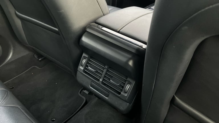 2022 Land Rover Range Rover Evoque 1.5 P300e R-Dynamic S 5dr Auto Hatchback Hatchback Hybrid Auto...