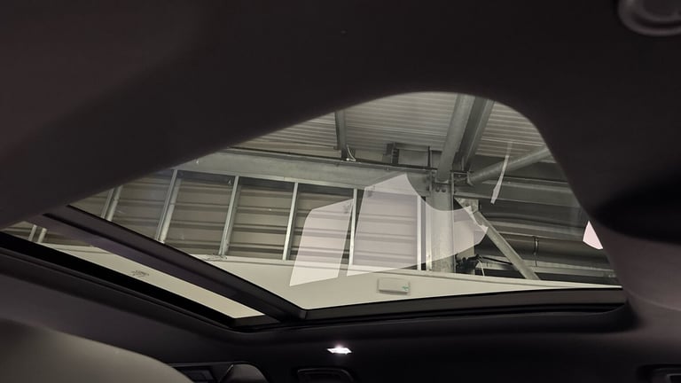 2025 Land Rover Defender 3.0 D350 X-Dynamic HSE 110 5dr Auto ESTATE DIESEL Automatic