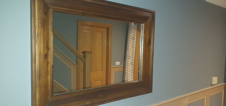 Console table with matching lamp table and mirror