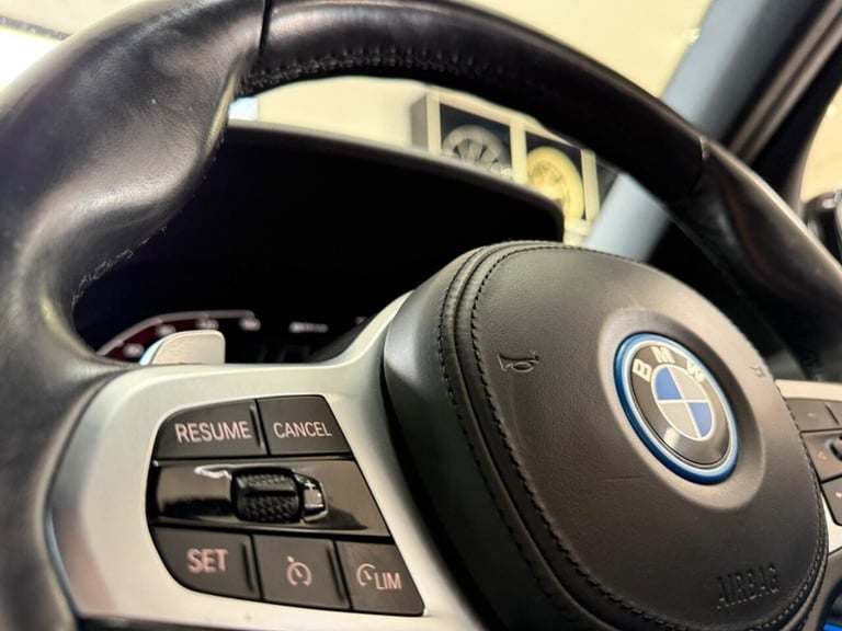 2022 BMW 3 Series 2.0 330e 12kWh M Sport Touring Auto Euro 6 (s/s) 5dr Estate PETROL/ELECTRIC Aut...
