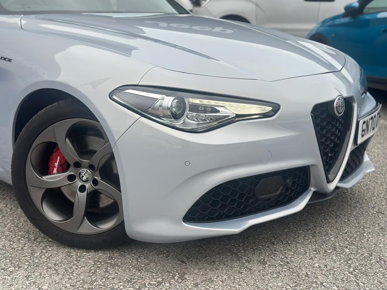 2020 Alfa Romeo Giulia 2.0T Veloce Saloon 4dr Petrol Auto Euro 6 (s/s) (280 ps) SALOON Petrol Aut...