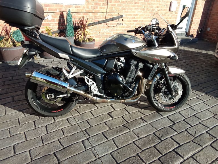 Suzuki, BANDIT GSF 1250 SALO 2010