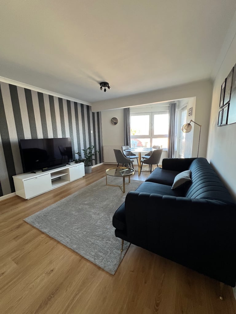 Stunning 2-Bedroom Flat for Rent in popular Liberton area, Edinburgh!