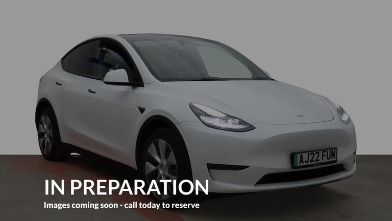 2022 Tesla Model Y Long Range Saloon Electric Automatic
