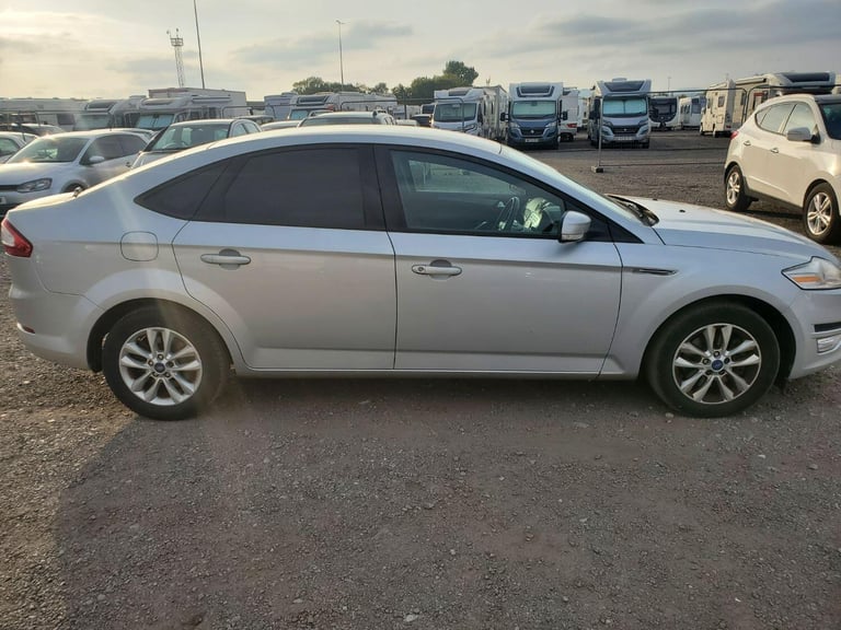 FORD MONDEO 2.0 TDCi Zetec 2012