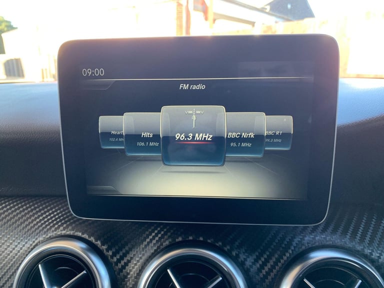 2017 Mercedes-Benz A-Class 2.1 A200d AMG Line (Premium Plus) Euro 6 (s/s) 5dr HATCHBACK Diesel Ma...