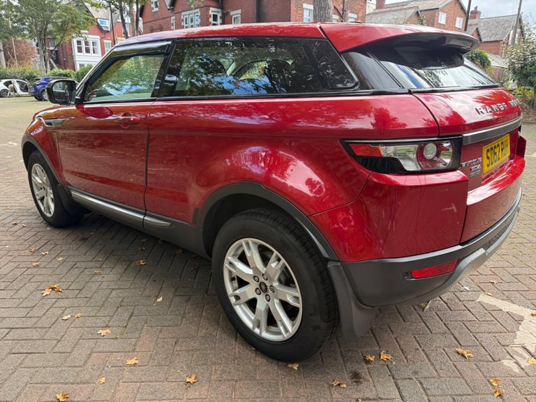 LAND ROVER RANGE ROVER EVOQUE 2.2 eD4 Pure 2012