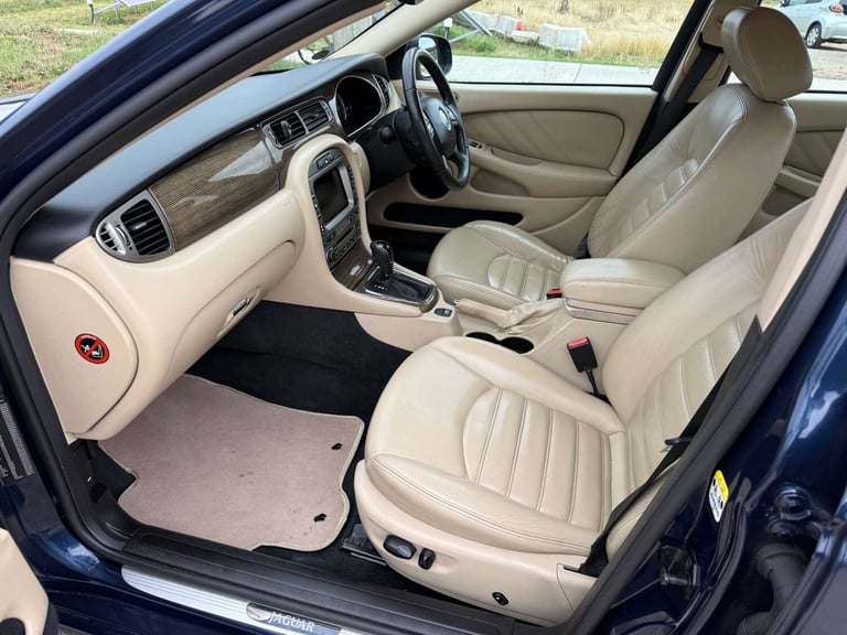 2008 Jaguar X-Type 2.2 X-Type SE Auto 4dr Saloon Diesel Automatic