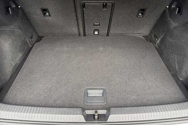 2023 Volkswagen Golf 1.5 TSI (EVO) 2022MY R-Line Hatchback Petrol Manual