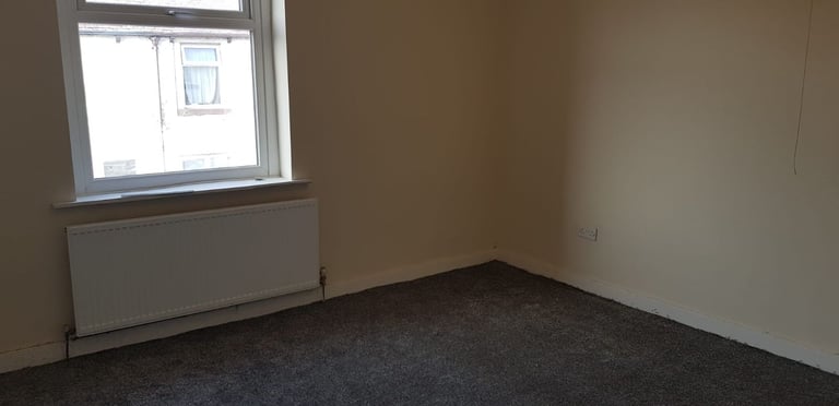 3 BEDROOM HOUSE IN BB10 AREA BURNLEY 