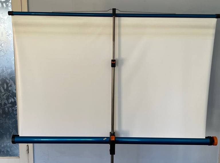Projector Movie / Slide Screen