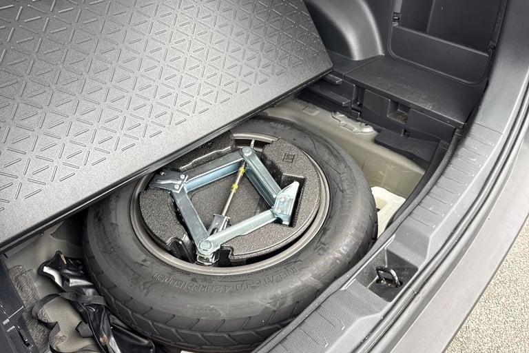 2022 Toyota RAV4 2.5 VVT-h Icon CVT Euro 6 (s/s) 5dr SUV PETROL/ELECTRIC Automatic