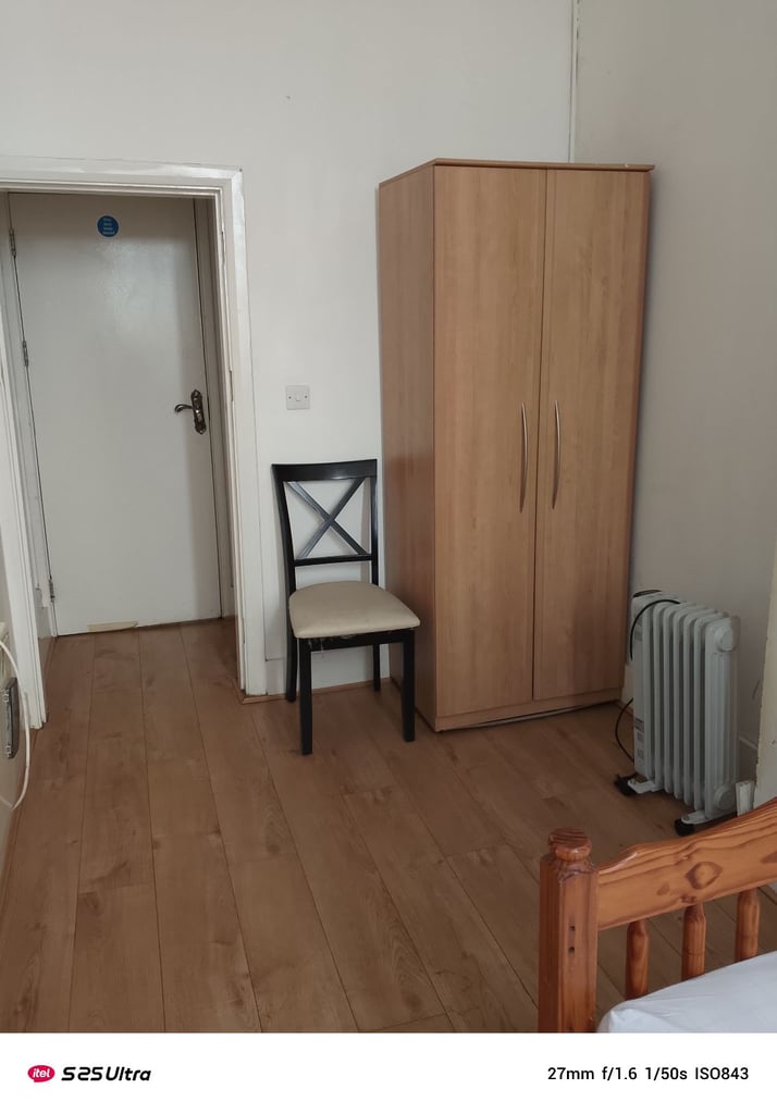 Studio to Rent Smethwick 