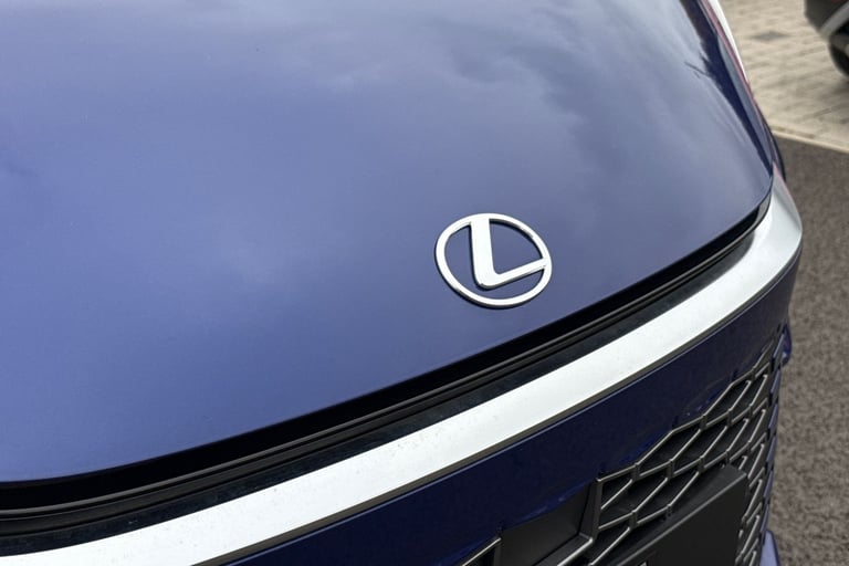 2024 Lexus LBX 1.5 VVT-iE Takumi SUV 5dr Petrol Hybrid E-CVT Euro 6 (s/s) (136 ps) SUV PETROL/ELE...
