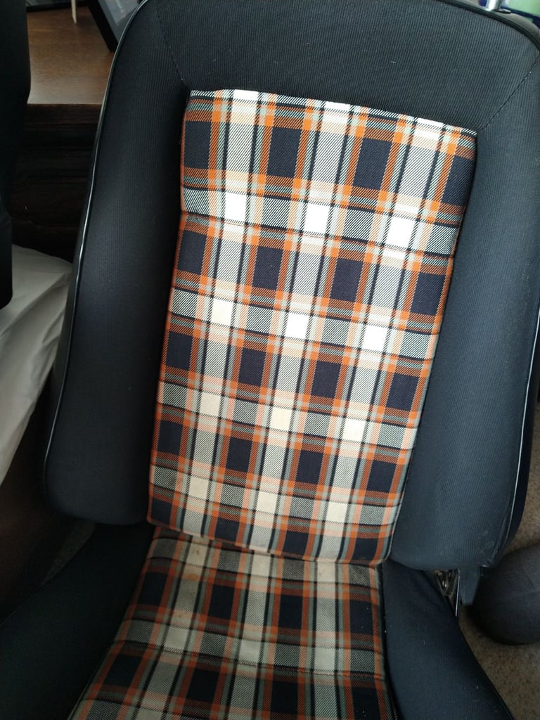 Ford Capri original Recaro seats + rear seat