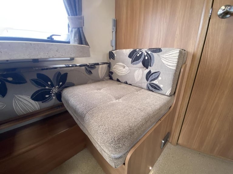 2012 SWIFT CHALLENGER SPORT 524 TOURING CARAVAN