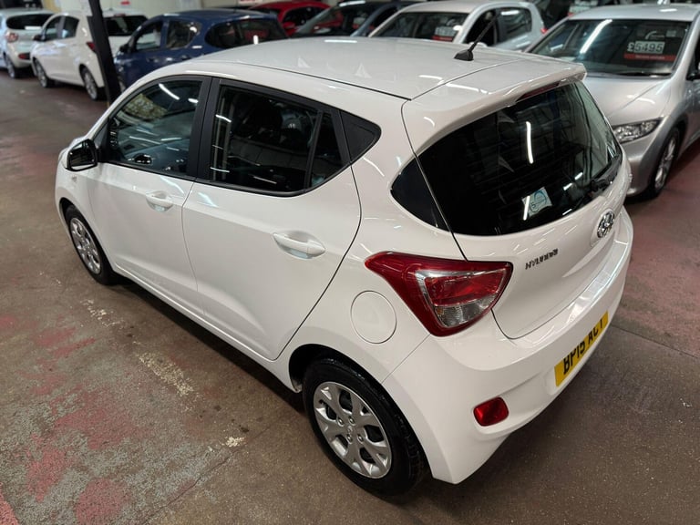 2015 Hyundai i10 1.0 SE Euro 5 5dr HATCHBACK Petrol Manual