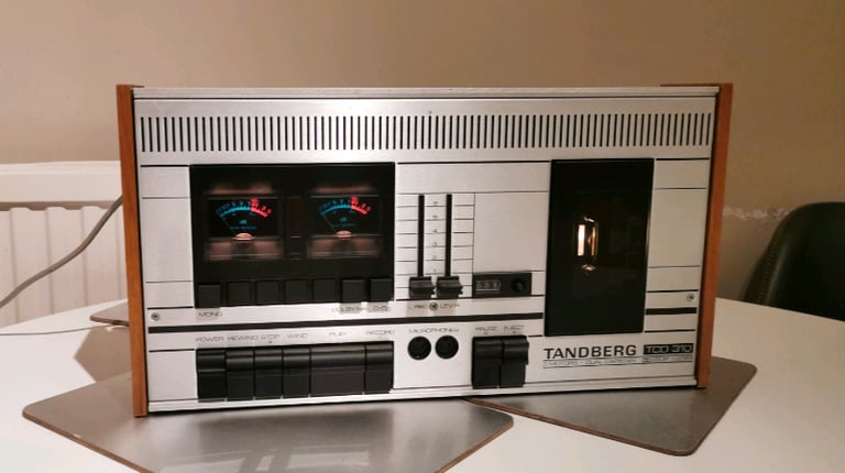 Tandberg TCD-310 cassette deck 