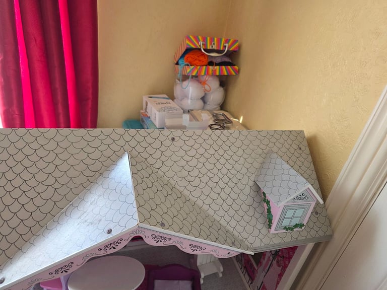 Dolls House 