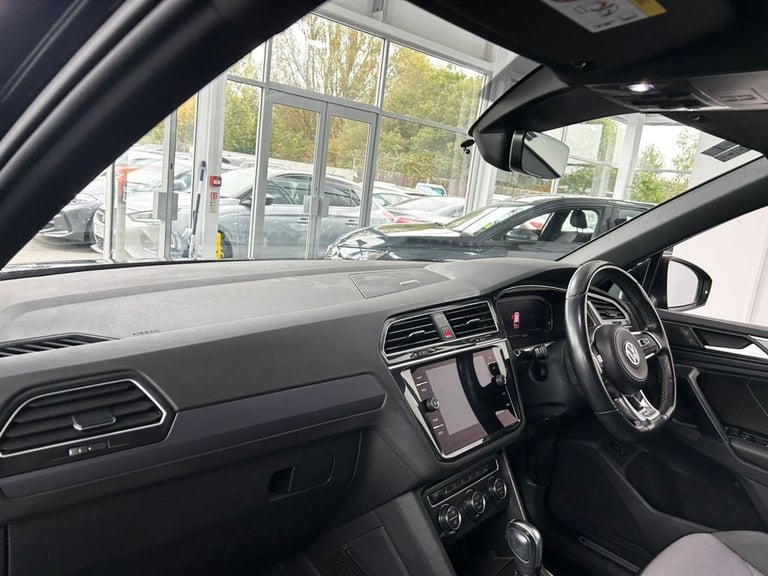 2020 Volkswagen Tiguan 2.0 TDI R-Line Tech SUV 5dr Diesel DSG Euro 6 (s/s) (150 ps) F/S/H X6!! 1 ...