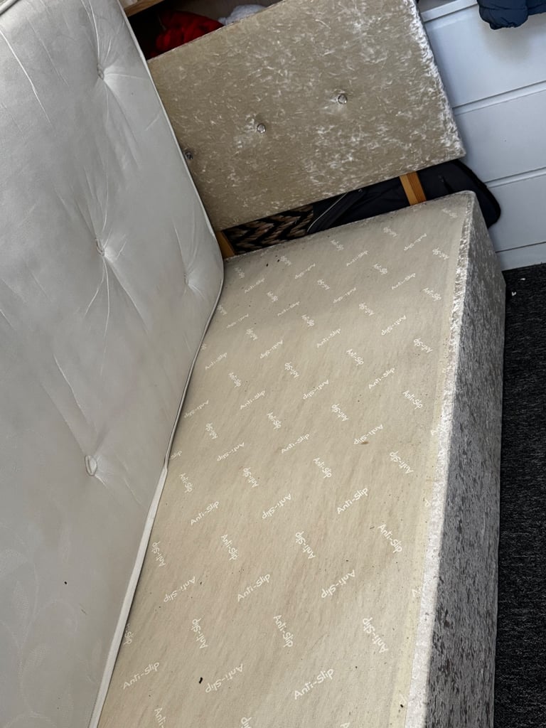 Single Bed