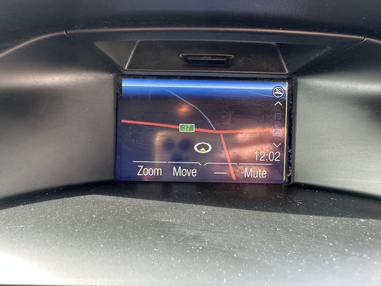 2014 Ford Focus 1.0T EcoBoost Zetec Navigator Hatchback 5dr Petrol Manual Euro 5 (s/s) (125 Hatch...