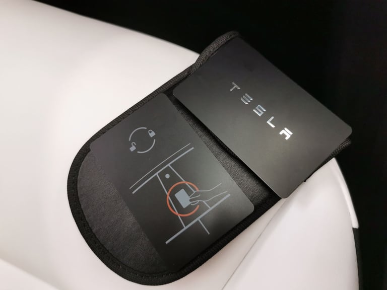 2022 Tesla Model 3 (Dual Motor) Long Range Saloon 4dr Electric Auto 4WDE (346 ps) - AUTO PARK  Sa...