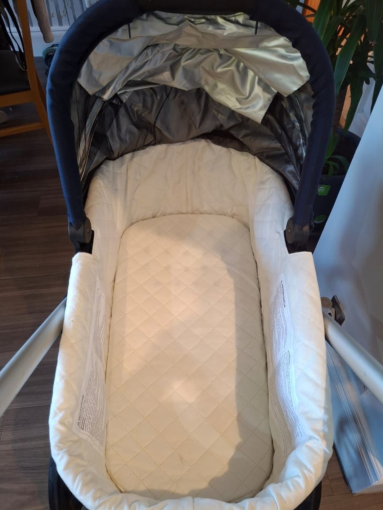 Uppababy Vista Travel system 
