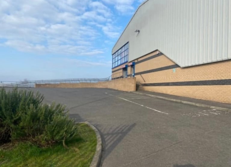 C7 Car Park