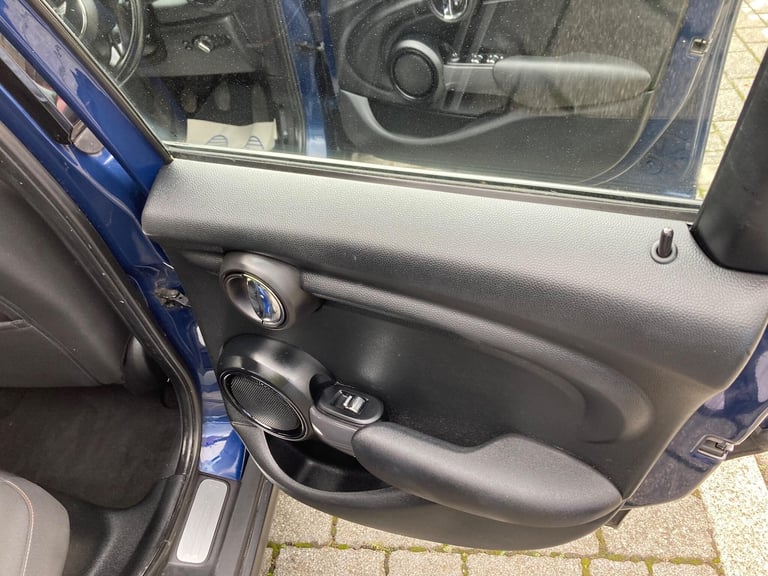 2015 MINI Hatch 1.2 One 5dr HATCHBACK PETROL Manual