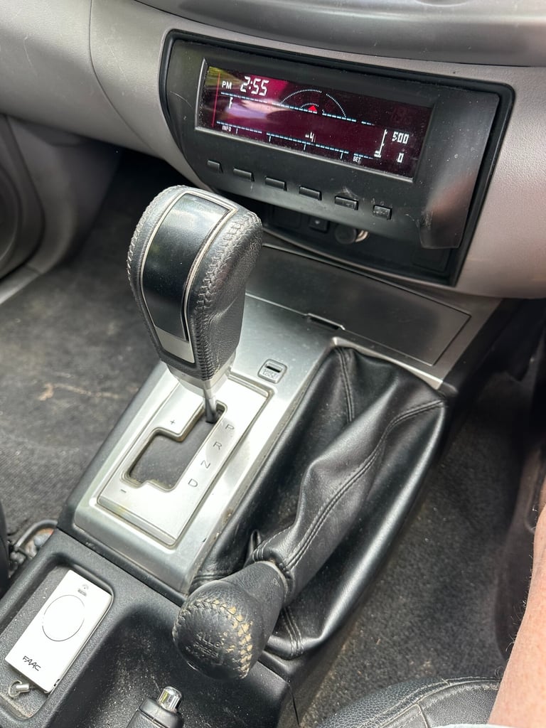 2013 Mitsubishi L200 Double Cab DI-D Barbarian 4WD Auto 176Bhp PICK UP Diesel Automatic