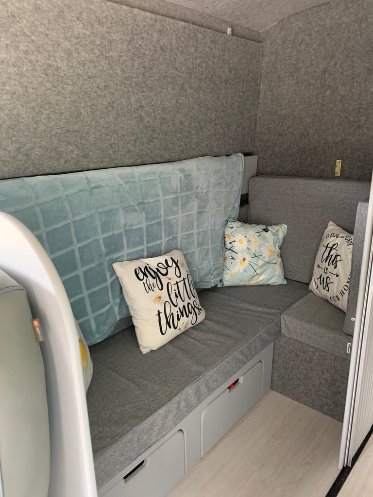 Camper Van