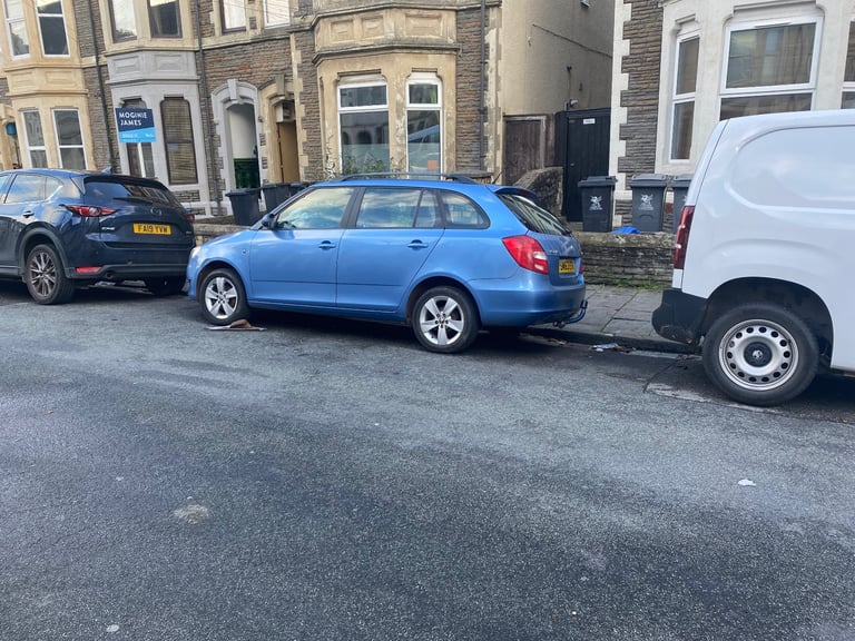 Skoda, FABIA, Estate, 2014, Manual, 1197 (cc), 5 doors