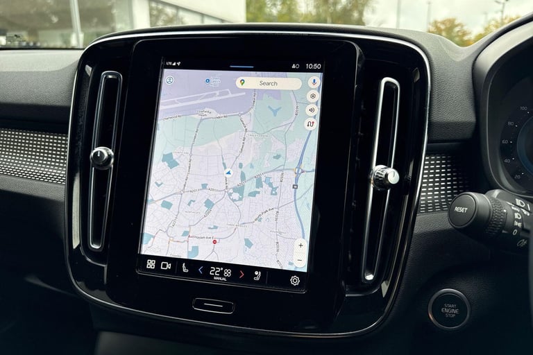 2022 Volvo XC40 2.0 B4 MHEV Plus SUV 5dr Petrol Hybrid DCT Auto AWD Euro 6 (s/s) (197 ps) ESTATE ...