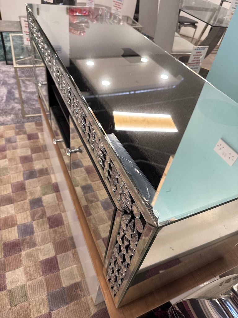 Crushed glass tv unit reduced ex display 
