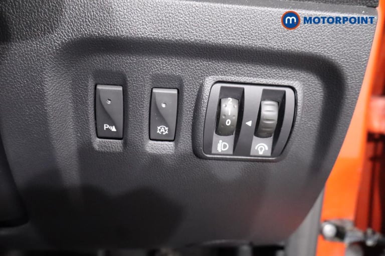 2016 Renault Captur 1.5 dCi 90 Dynamique S Nav 5dr Auto HATCHBACK DIESEL Automatic